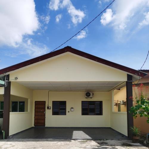 Kuantan House | Homestay Che Wan