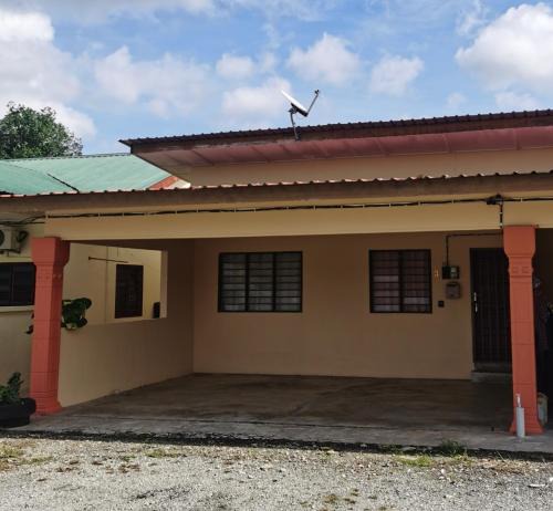 Kuantan House | Homestay Che Wan Satu