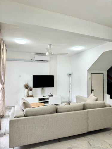 Subang Jaya House | Homestay Dsunway