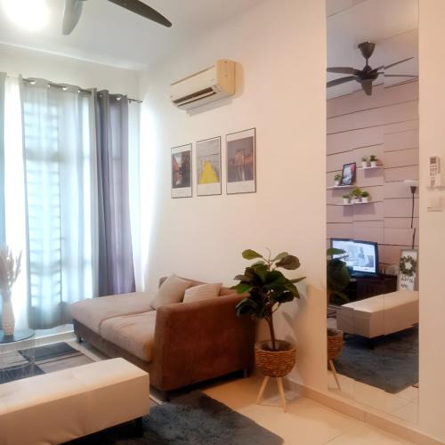 Kempas Apartment | Homestay Elsya Dsummit Resident 1BR