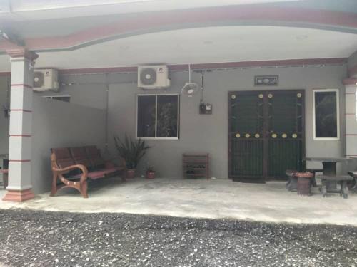 Johor House | Homestay Hanan