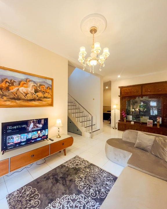 Gedongkiwo Villa | Homestay Kamar Tamu Gedongkiwo