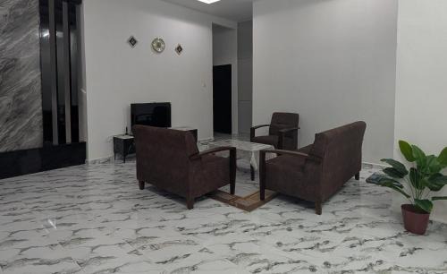Selising Villa | Homestay Laman Suri