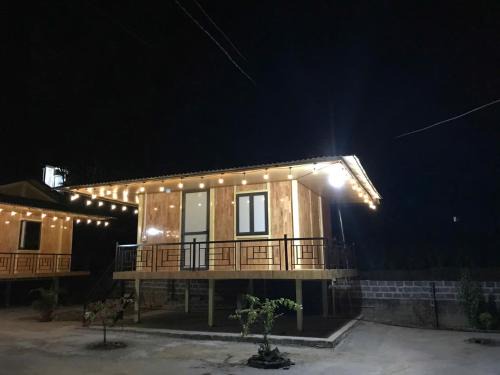 Van Chan Bed & Breakfast | Homestay Mường Lò Corner and Hot mineral springs 'FREE'