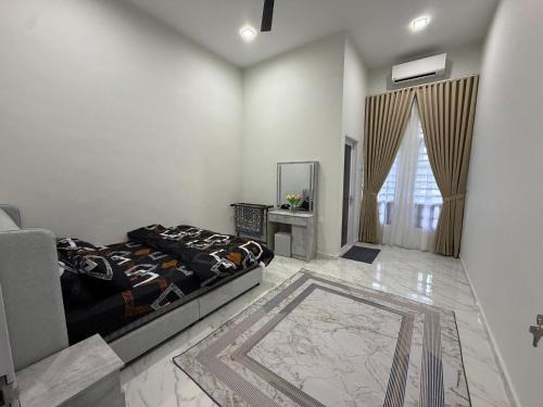 Kampung Mak Kemas House | Homestay umie