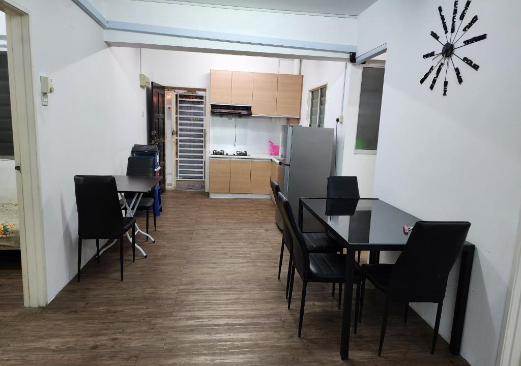 Mukim 5 Bukit Balik Pulau Apartment | Homestay Widuri