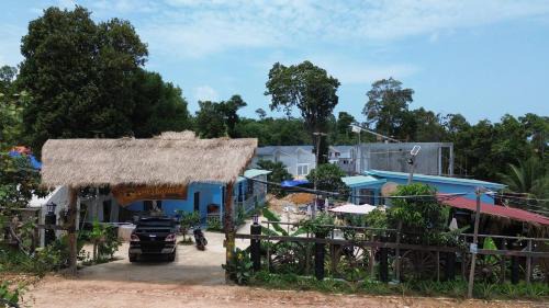 Koh Rong Hostel | HomeStay2