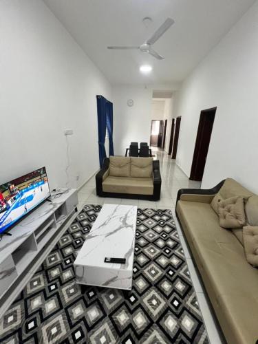 Kuantan House | Homestays Adik Pantai Balok