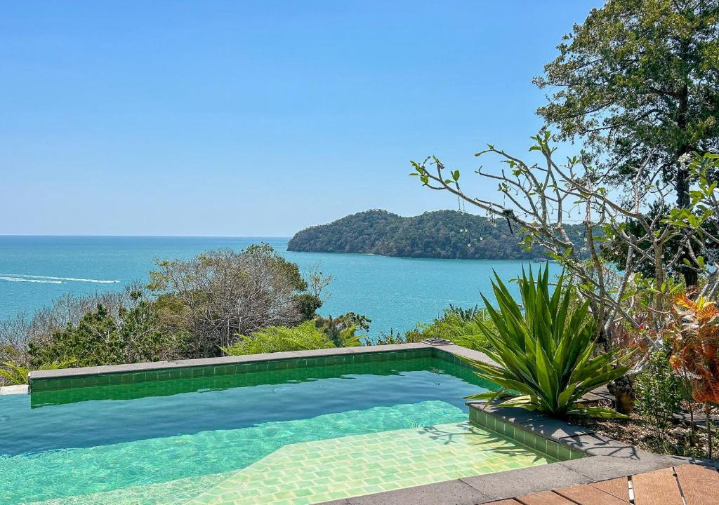 Pantai Tengah Villa | Hornbill Estate - Premium Luxury Villa - Private Beachfront
