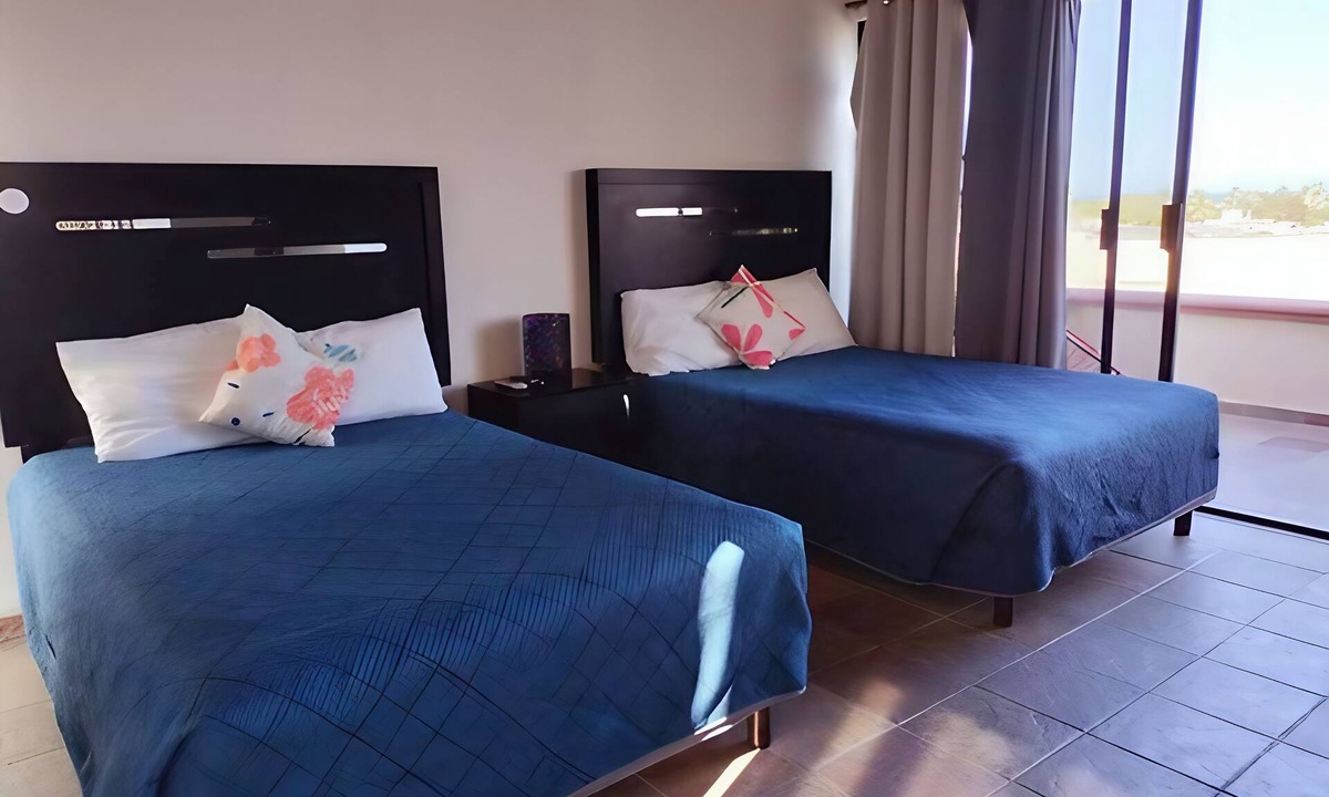 Campo de Golf Fonatur Hotel | Hostal Hab 13, En Zona Hotelera, Campo de Golf, Balcón Privado, Barra y Playa
