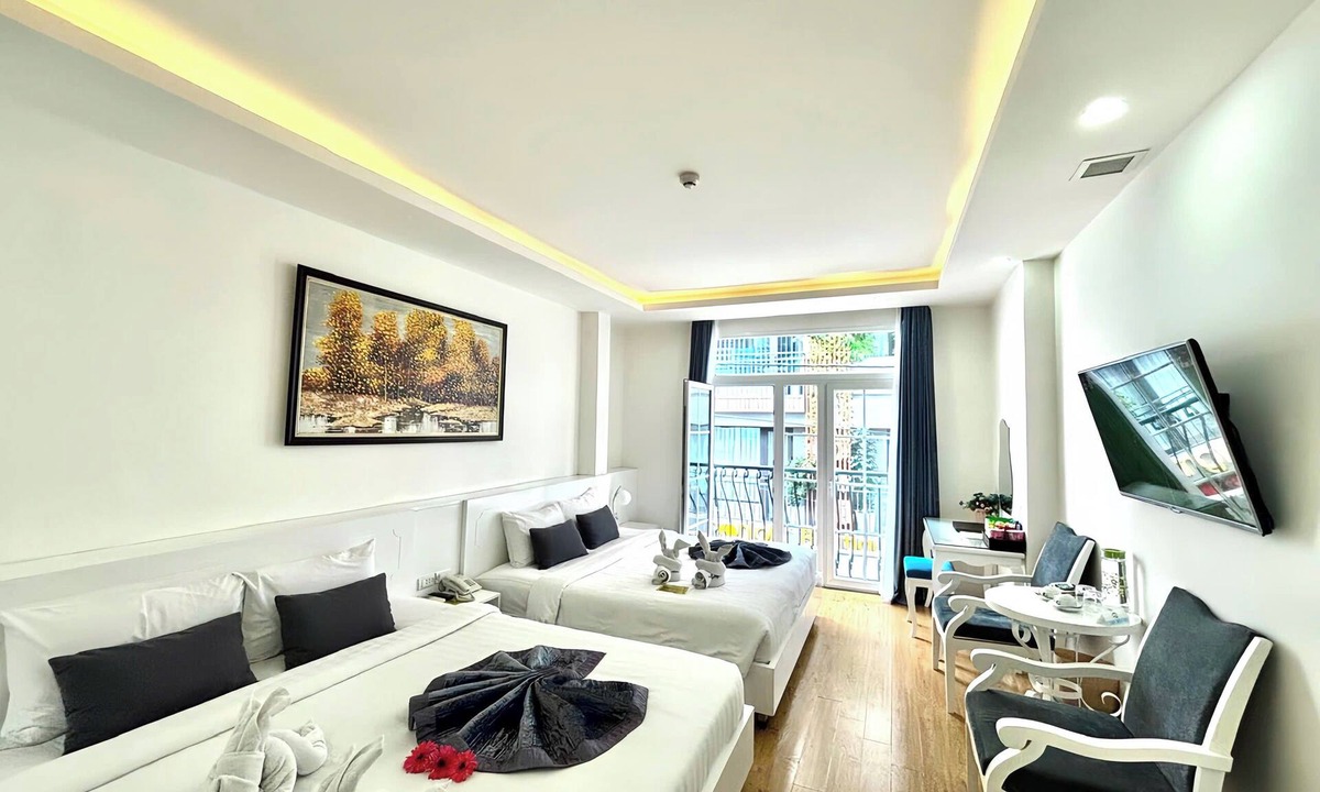 Hue City Centre Hotel | Hotel La Perle Hue