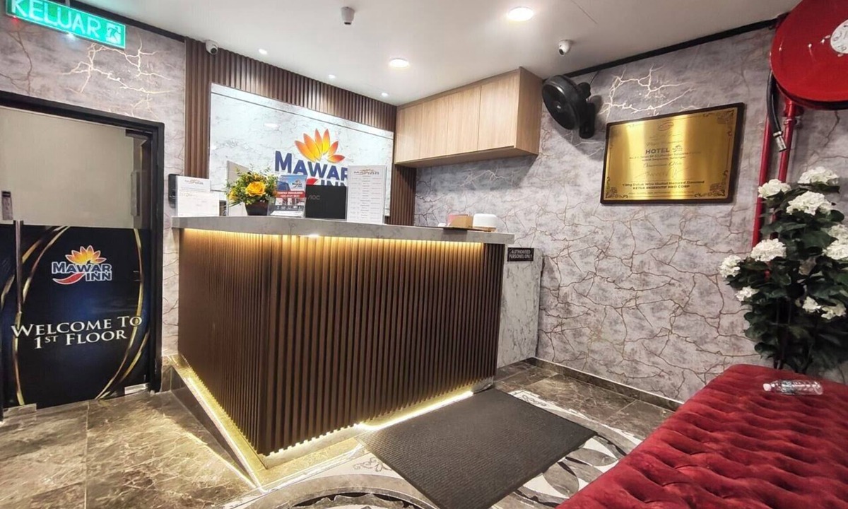 Bandar Saujana Putra Hotel | Hotel Mawar Inn