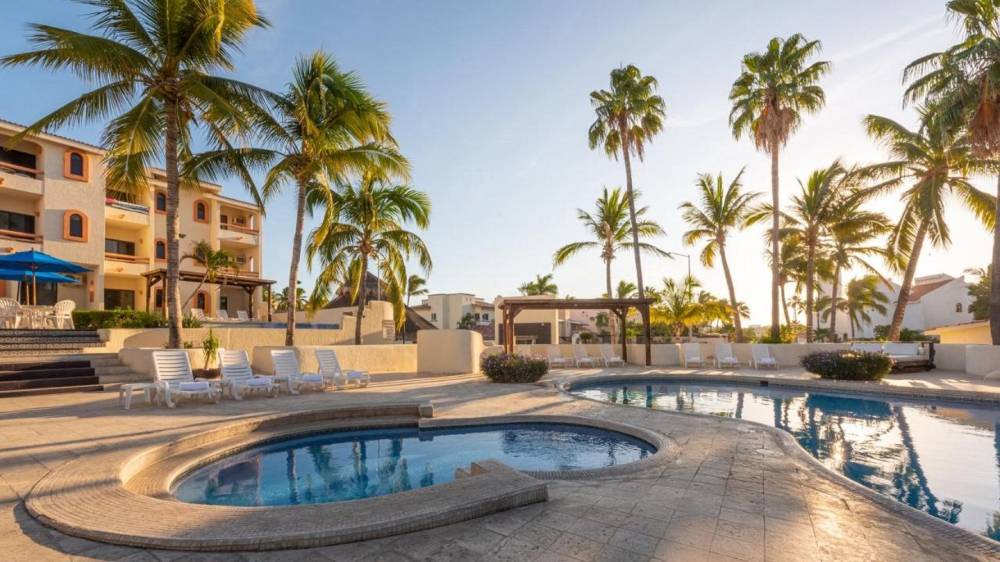 Campo de Golf Fonatur Hotel | Hotel ∙ Lively Studio Near San Jose Estuary