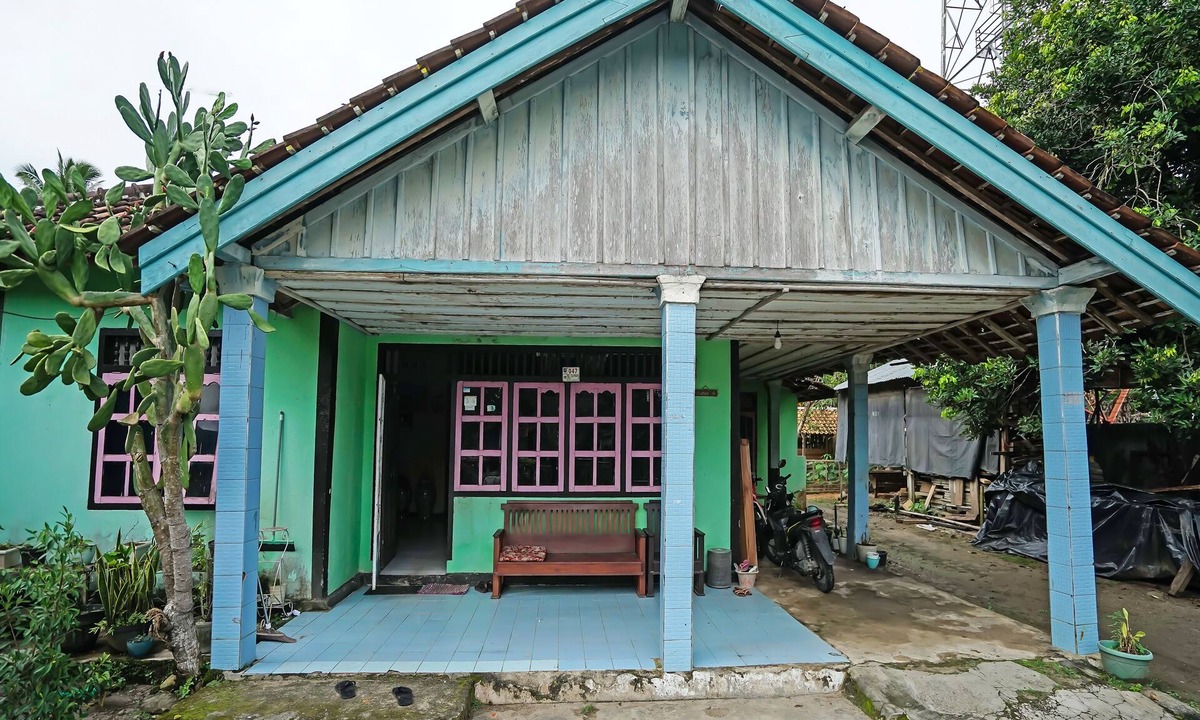 South Ogan Komering Ulu Hotel | Hotel O Arfan HouseNearDanau Ranau