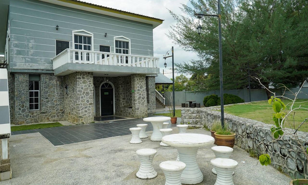 Kampung Tangkas House | Hotel O Bangi Sri Minang Guesthouse