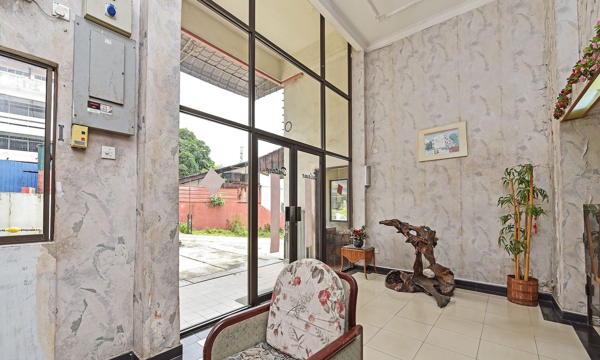 Central District Hotel | Hotel O Villa De Rose