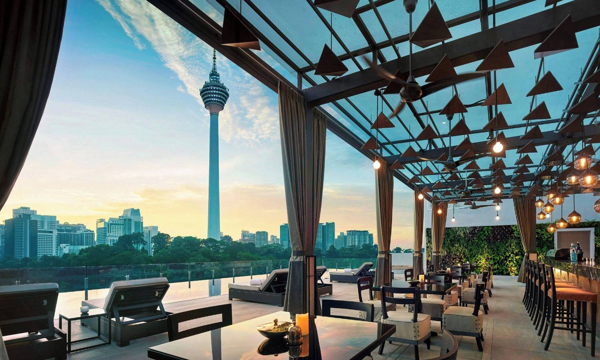 Kuala Lumpur City Centre Hotel | Hotel Stripes Kuala Lumpur, Autograph Collection