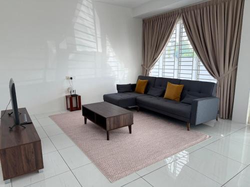Tawau Apartment | House Halo 4 Bedrooms for 12 Guests