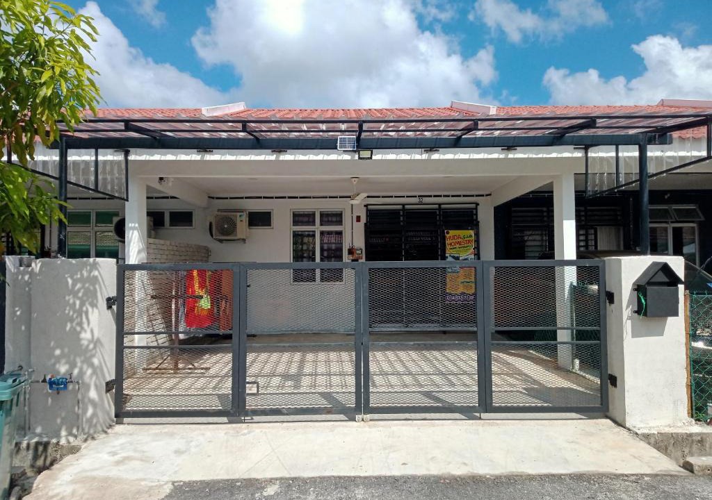 Kuantan House | Huda Homestay