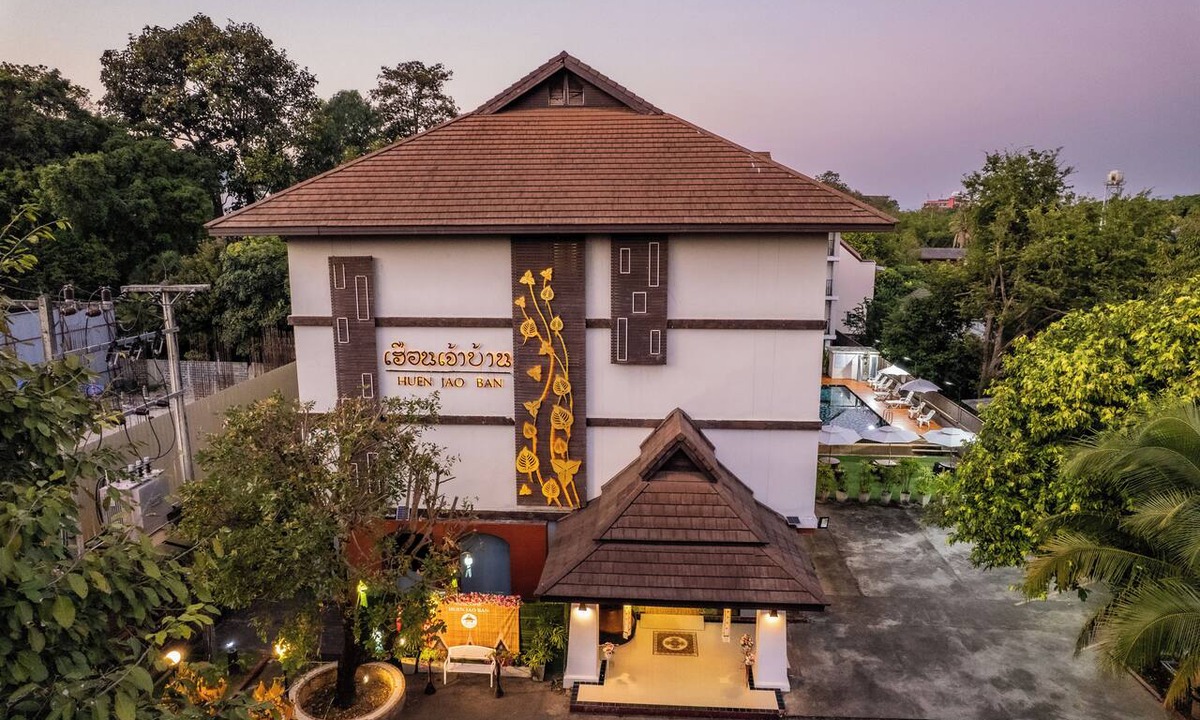 Chang Phueak Hotel | Huen Jao Ban Hotel