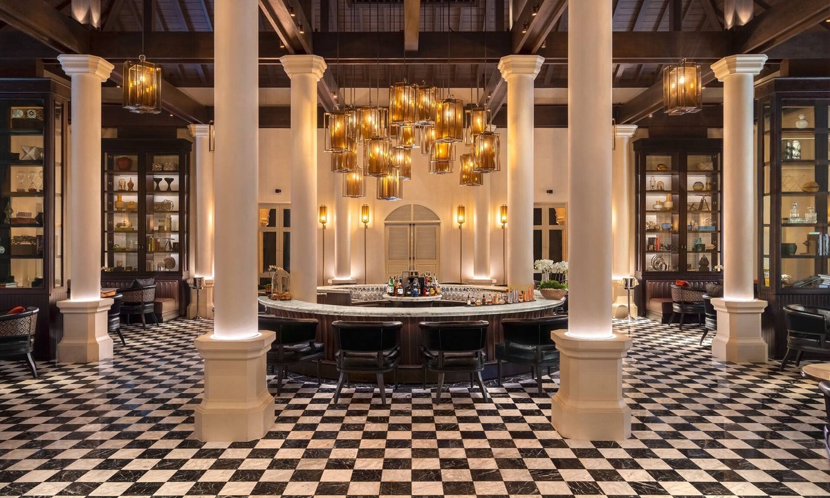 Daun Penh Hotel | Hyatt Regency Phnom Penh