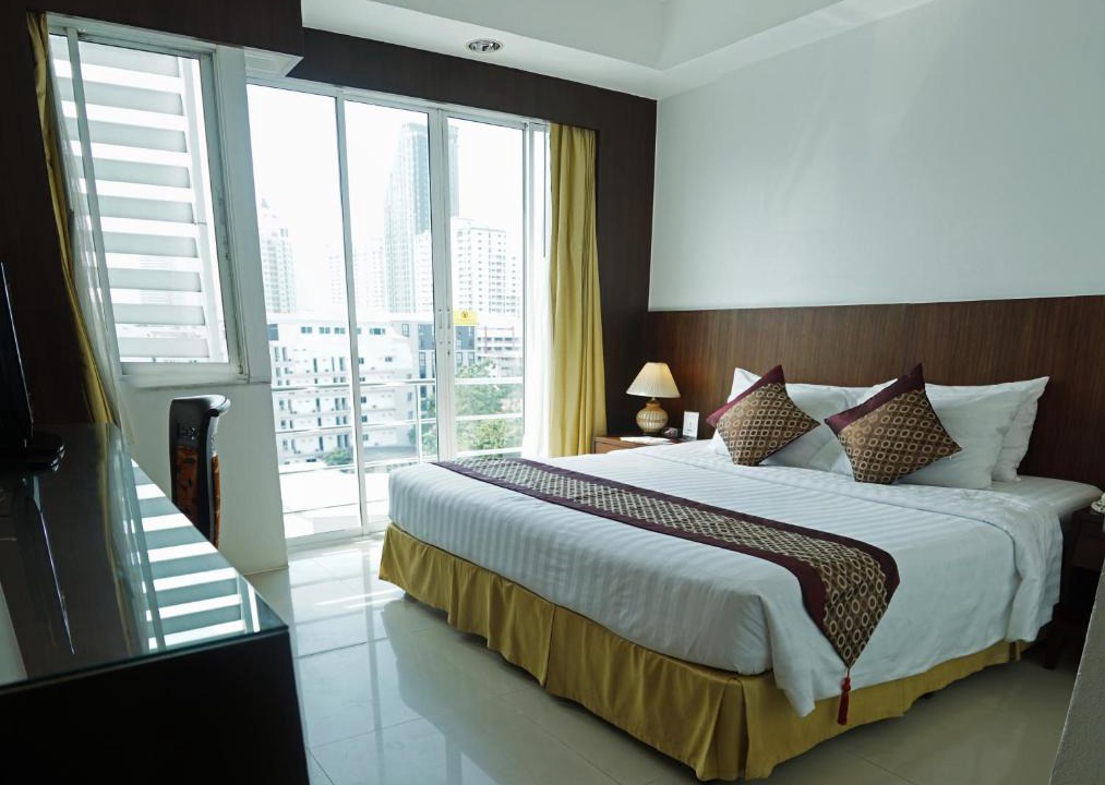 Thanon Phaya Thai Hotel | iCheck inn Mayfair Pratunam