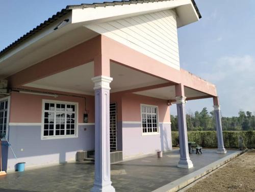 Kampung Gong Kempas House | Idaman Homestay Kampung Raja