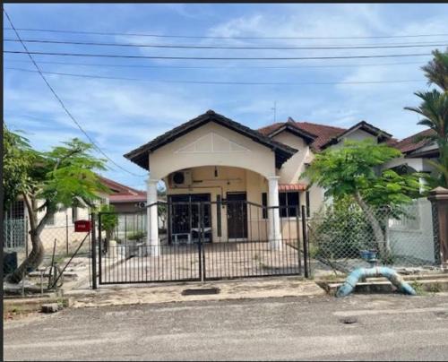 Bukit Kuang Apartment | IMADUDDEEN Homestay