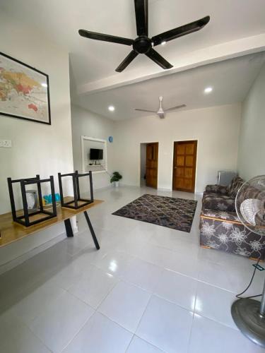 Kampung Gong Pak Maseh House | inap desa batu buruk 2