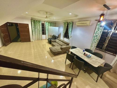 Kuantan House | Indera Mahkota 8 Homestay Kuantan