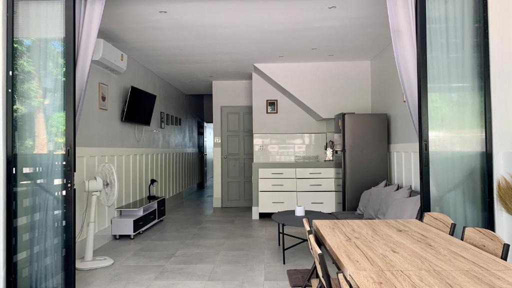 Rayong House | Island House Rentals 25
