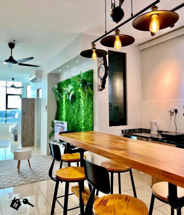 Penampang Apartment | ITCC Manhattan Suites Vinyl by Hush Inn