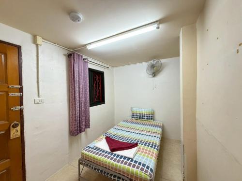 Ao Nang Hostel | J Home