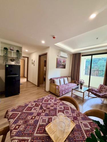 Sa Pa Apartment | Jade Nguyễn Sapa 2 ROOM- Balcony with mountain view, kitchen, washing machine