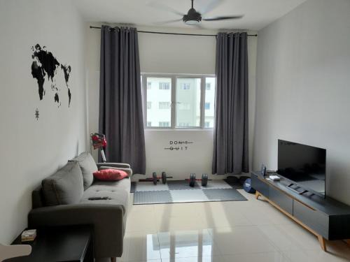 Bandar Tun Razak House | Jalil homestay by MyPOCKETT coLiving