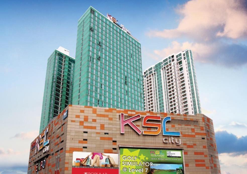 Taman Century Apartment | JB City D'Esplanade Shopping mall Condo 2Room