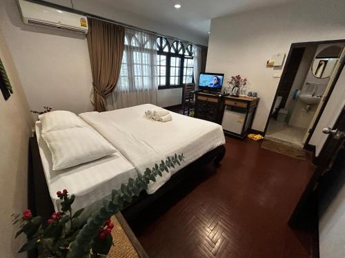 Thapae House | Kamala's Boutique Guesthouse
