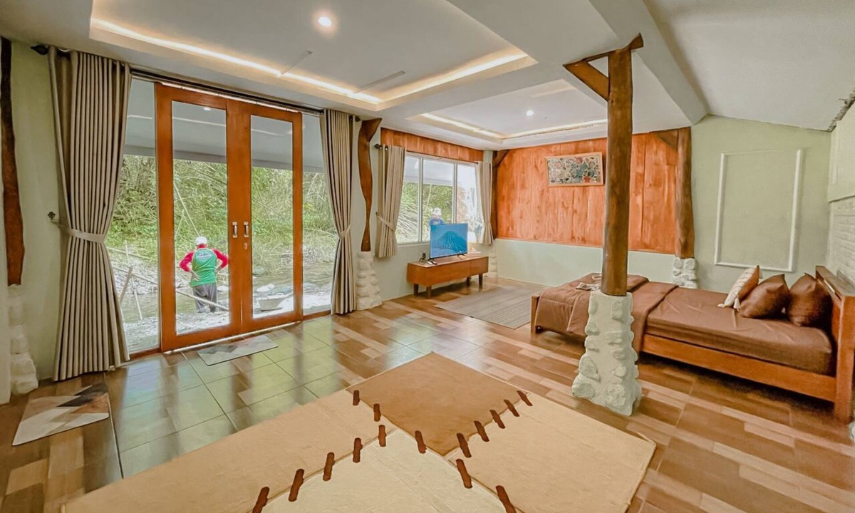 Ngemplak Villa | Kampung Bening by Kamar Tamu