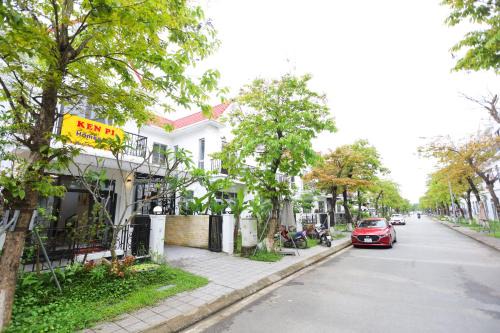 Huong Thuy Hotel | KenPPi HOMESTAY - NGUYÊN CĂN, đậu nhiều xe ô tô