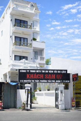 District 7 Hotel | Khách Sạn Q7