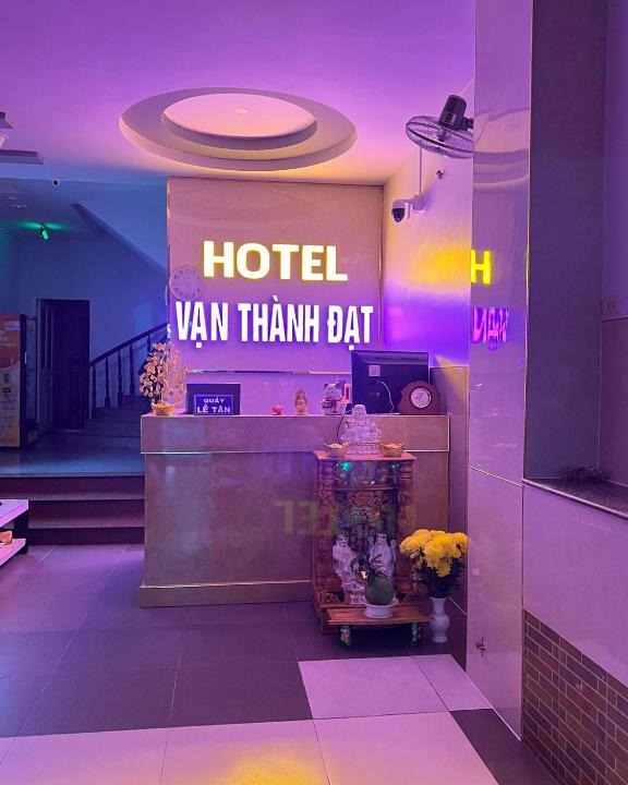 Trung Chanh Hotel | khách sạn Vạn Thành Đạt