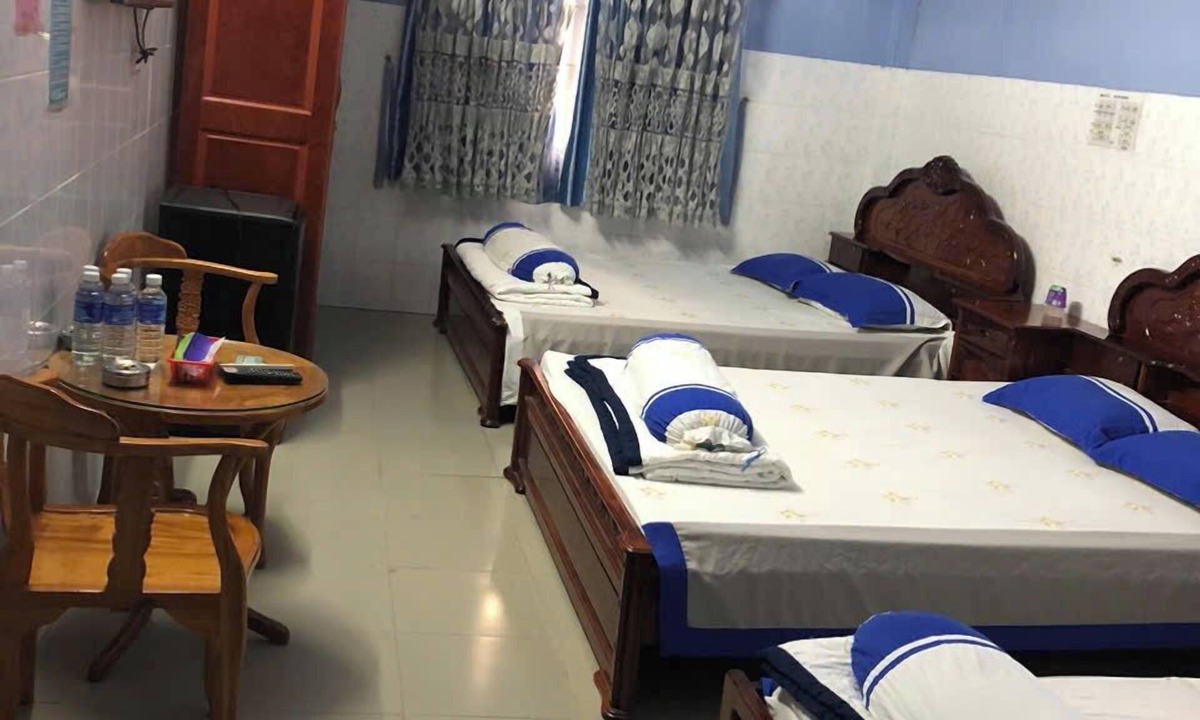 Go Cong Hotel | Khach san Hong Thanh