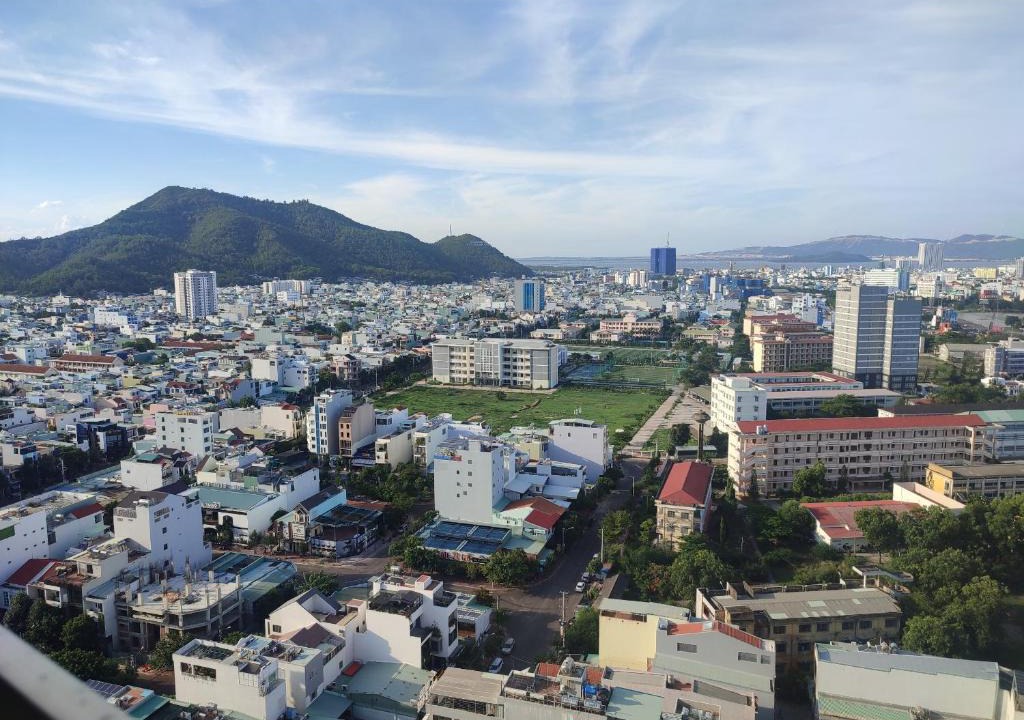 Quy Nhon Apartment | KHÁCH SẠN QUY NHƠN 3 phòng ngủ, chất lượng 4 sao, giáp biển view trên cao nhìn hết Quy Nhơn