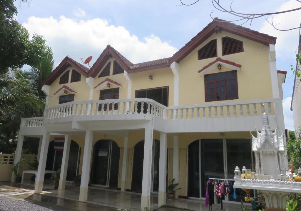 Chaloklum House | Khao Raa Mansion