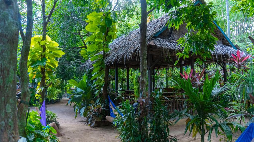 Prasat Bakong House | Khmer Village Homestay