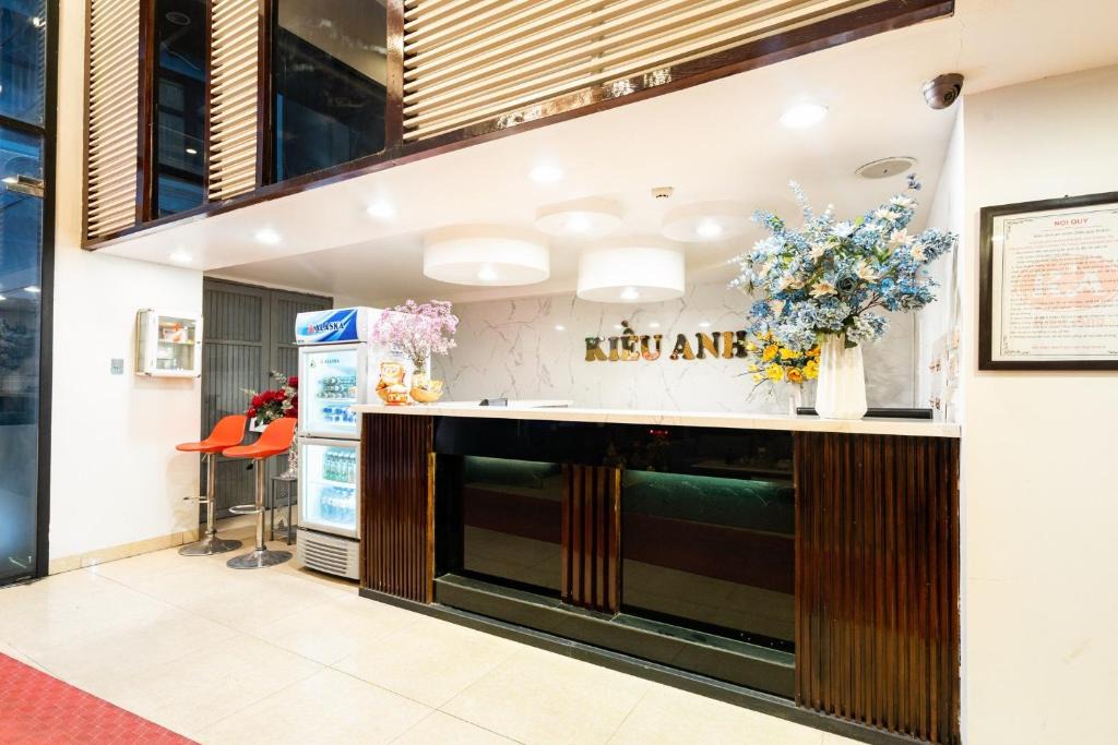 Trung Hoa Nhan Chinh Hotel | Kiều Anh Hotel - ngõ 81 Trung Kính - by Bay Luxury
