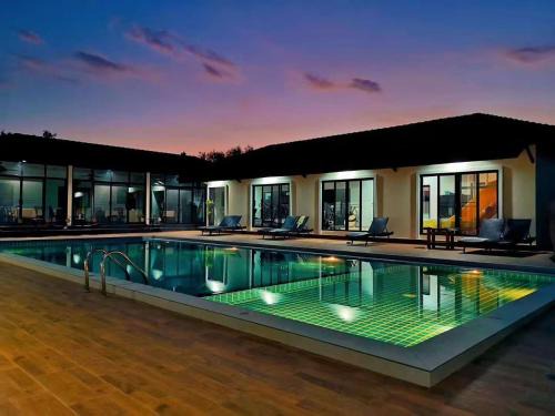 Hin Lek Fai Apartment | KK Garden