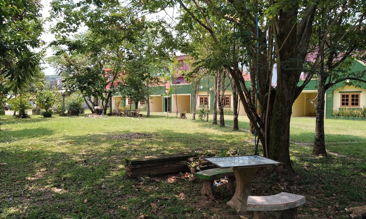 Khlong Yai Hotel | Klongyai Hotel