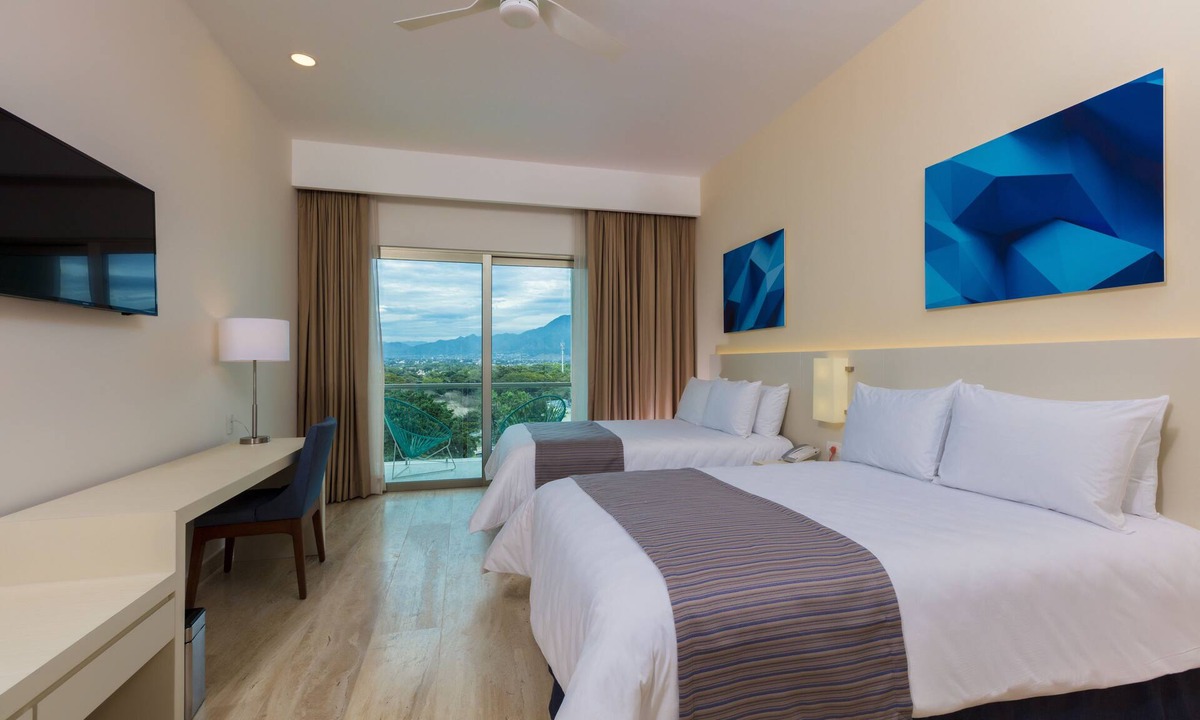 North Hotel Zone Resort | Krystal Vallarta - All Inclusive