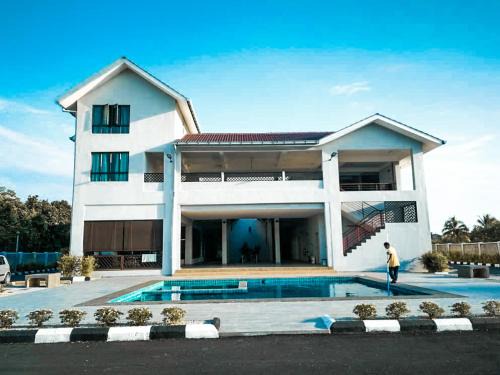 Alor Gajah Hotel | KSB Village Resort
